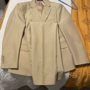 Men’s Braveman Tan Blazer/Slack Suit Bundle